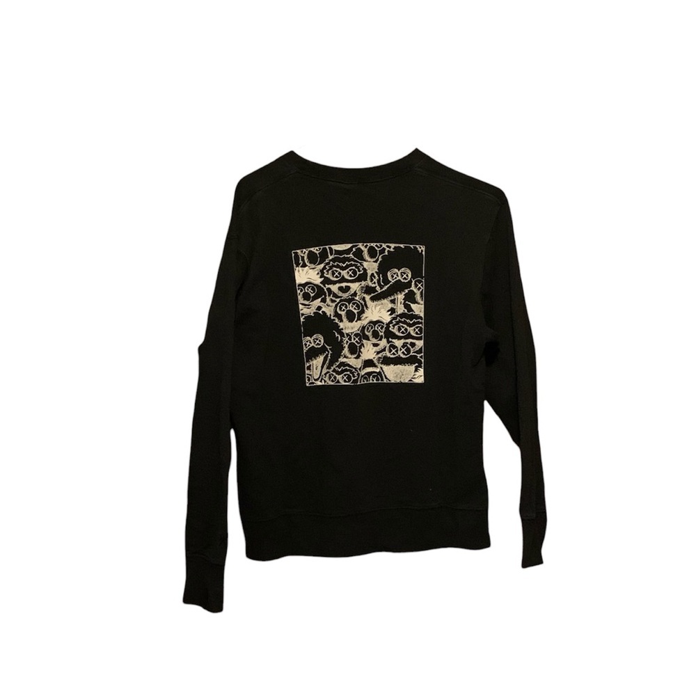 KAWS x Uniqlo x Sesame Street XX Crewneck Sweatshirt - Picture 4 of 5